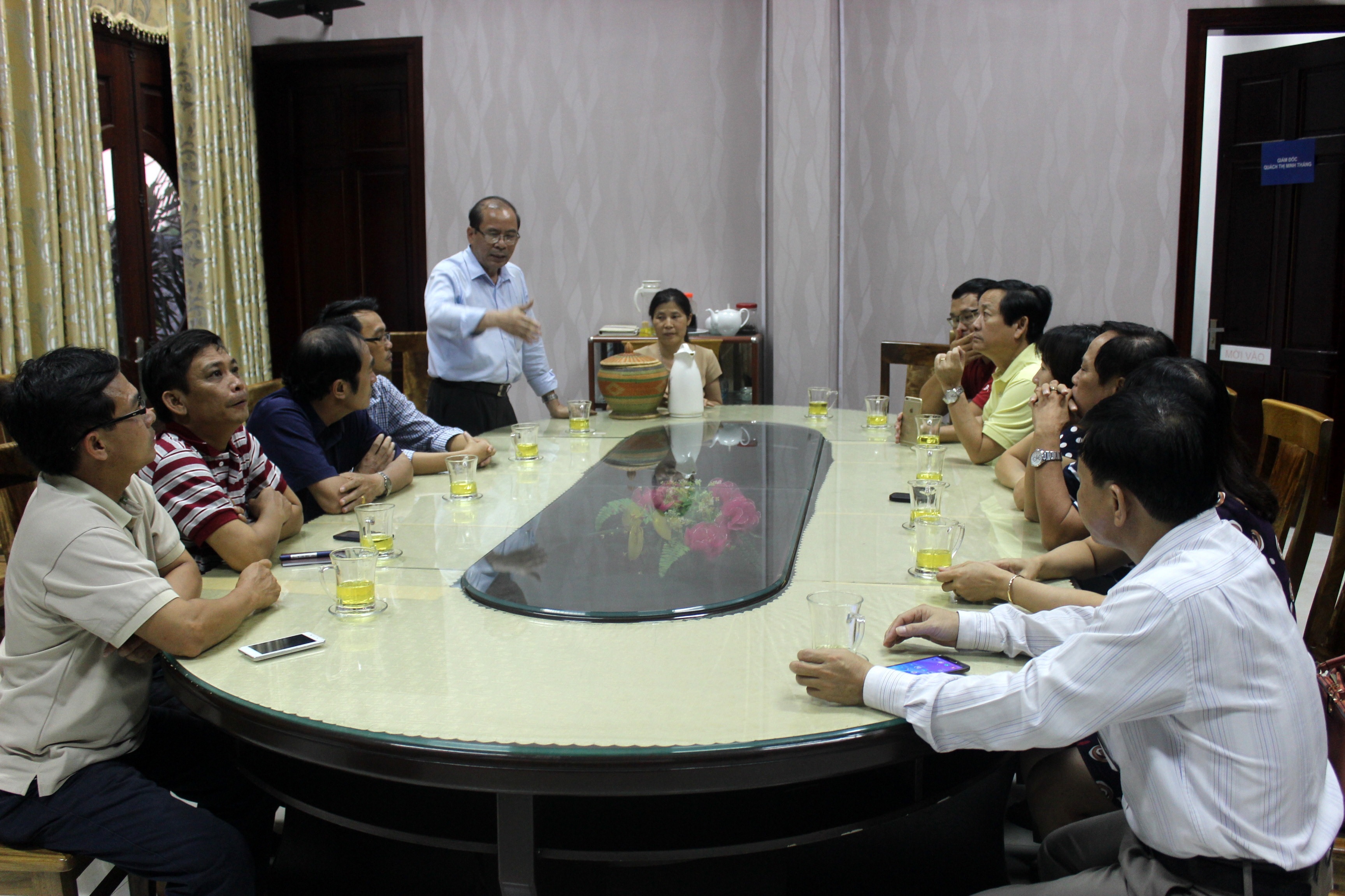 Viện NC&PT Lâm Nghiệp dẫn Đoàn lãnh đạo tỉnh Quảng Năm thăm và làm việc tại Viện Y học Bản Địa Việt Nam