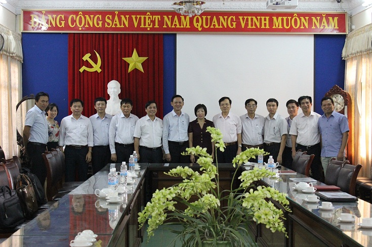 Thứ trưởng Bộ Nông nghiệp và Phát triển nông thôn Hà Công Tuấn đến thăm và làm việc tại Viện Nghiên cứu và Phát triển Lâm nghiệp – Đại học Nông lâm Thái Nguyên.